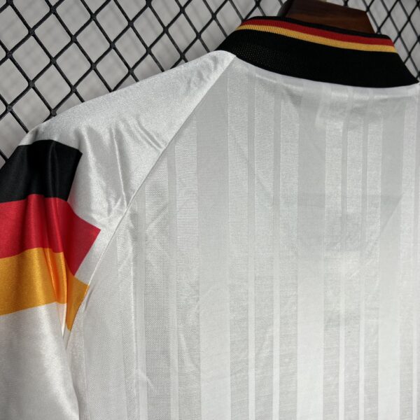 camiseta alemania 1992 primera cuello trasero