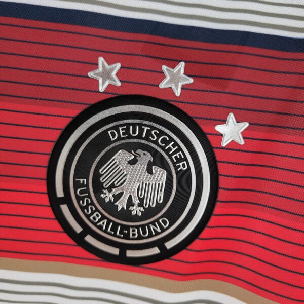 camiseta alemania 2014 escudo