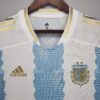 camiseta argentina 2021 conmemorativa cuello