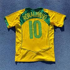 camiseta brasil 2004 dorsal ronaldinho