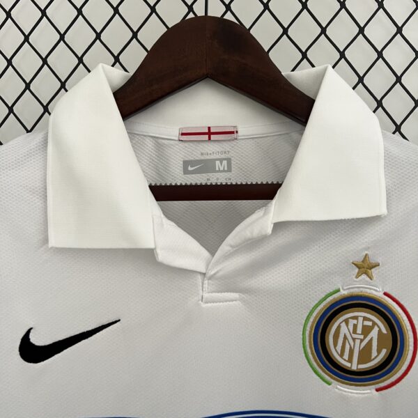 camiseta inter 09 10 blanco cuello