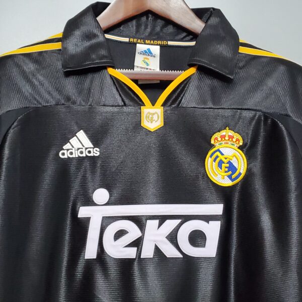 camiseta real madrid 2000 negra cuello