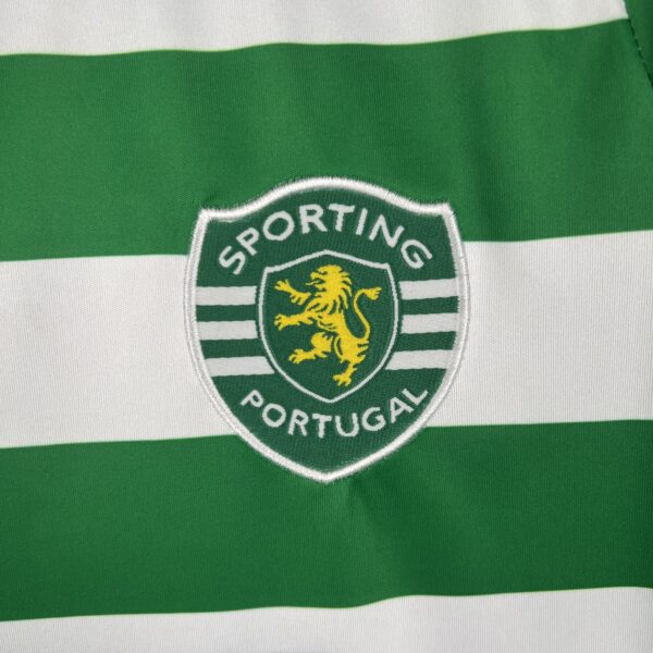 Camiseta Sporting de Lisboa primera equipacion 2003-2004 escudo