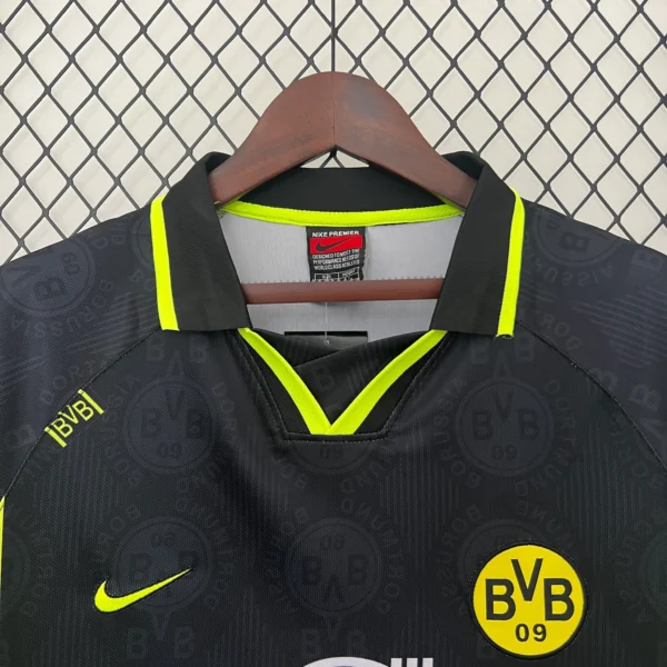 Camiseta Borussia Dortmund 1996-97 segunda equipacion cuello