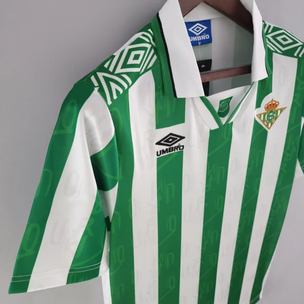 Camiseta Real Betis 1995 hombro