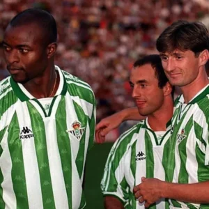 Camiseta Real Betis 1995 jugadores