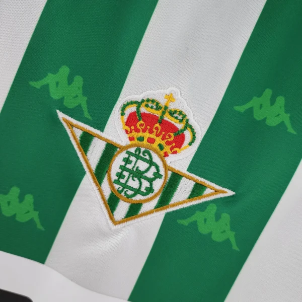 Camiseta Real Betis 1996-1997 primera equipacion escudo