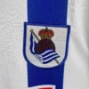 Camiseta Real Sociedad 2002 03 escudo