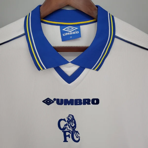 Chelsea 98/00 segunda equipacion Blanca dorsal cuello