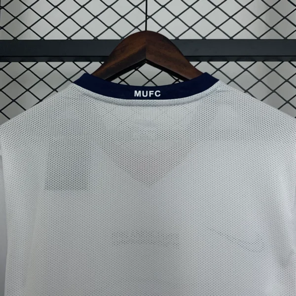 Camiseta Manchester United 2008-2009 Final Champions League cuello anterior