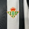 Nueva camiseta Real Betis 2025-2026 blanco-negro escudo