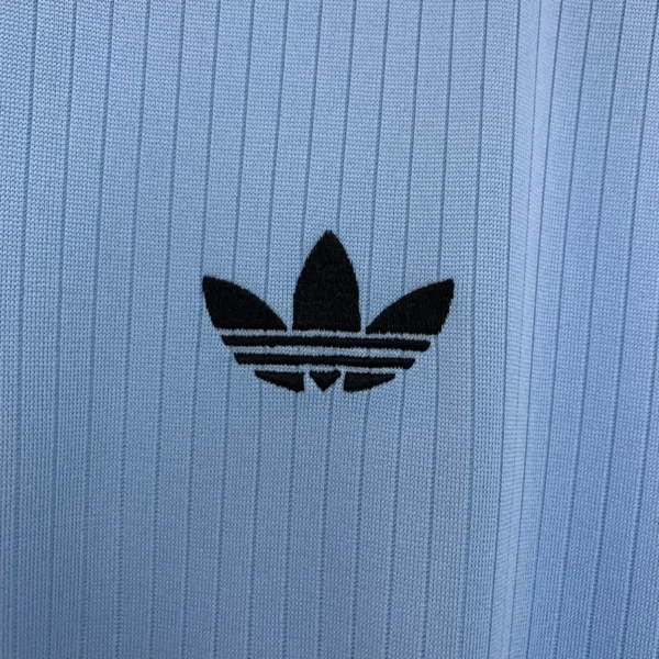 Nueva camiseta de Alemania 2025-2026 celeste logo