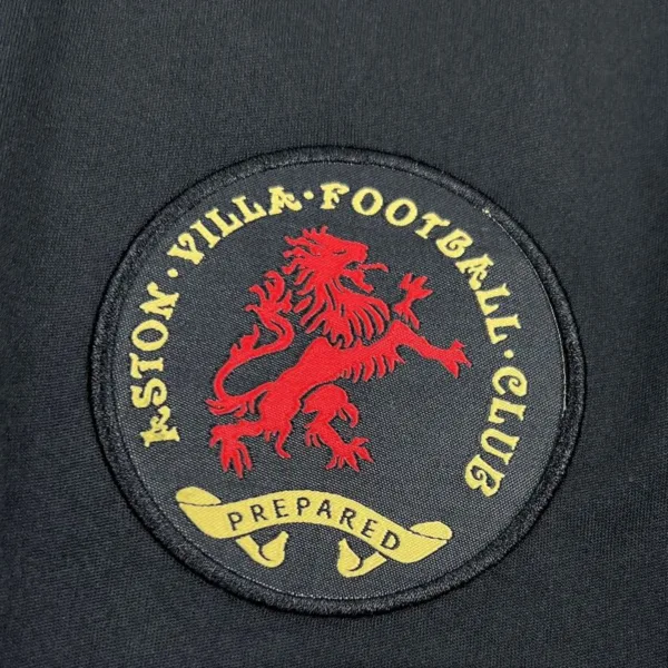 Camiseta 150 Aniversario Aston Villa Negro escudo