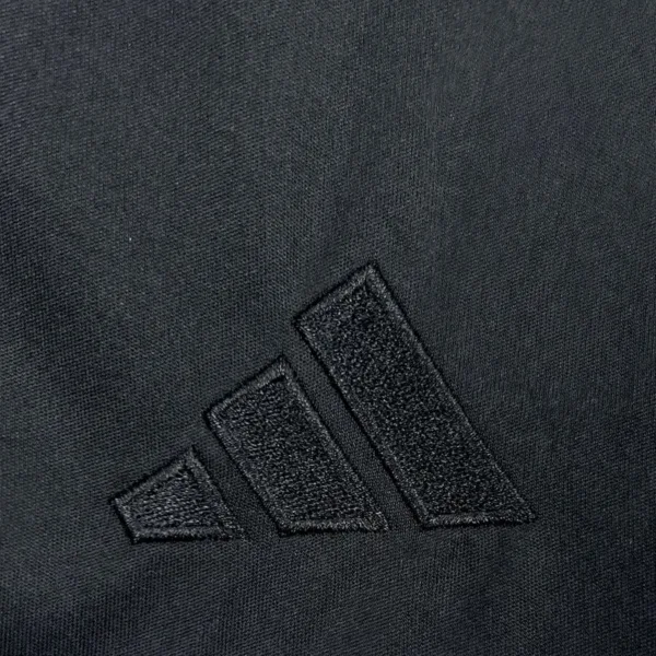Camiseta 150 Aniversario Aston Villa Negro logo