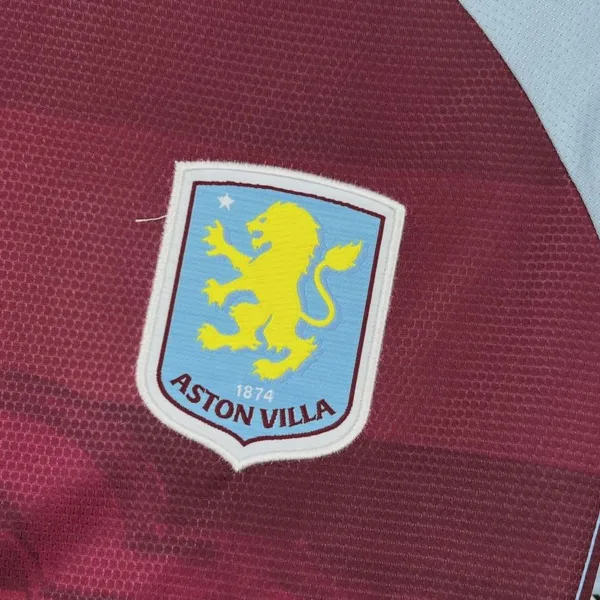 Camiseta Aston Villa 2025-2026 escudo
