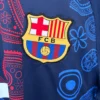 Camiseta Azul FC Barcelona 2025-2026 escudo