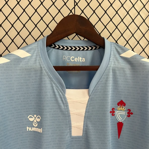 Camiseta Celta de Vigo 2024-2025 Lago Aspas cuello