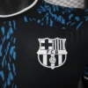 Camiseta FC Barcelona León azul 2024-2025 escudo