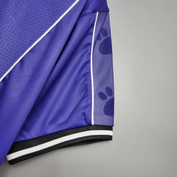 Camiseta Real Madrid 1997-1998 Morado manga-1
