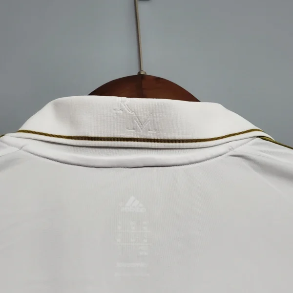 Camiseta Real Madrid 2011-2012 Ronaldo cuello anterior