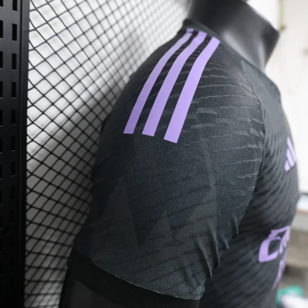Camiseta Real Madrid 2024-2025 Negro manga