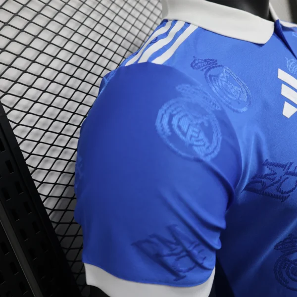 Camiseta Real Madrid 2025-2026 Azul manga-1