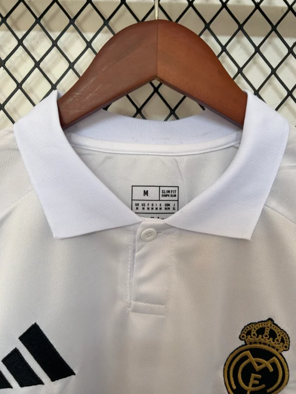 Camiseta Real Madrid 2025-2026 Dragon blanco cuello