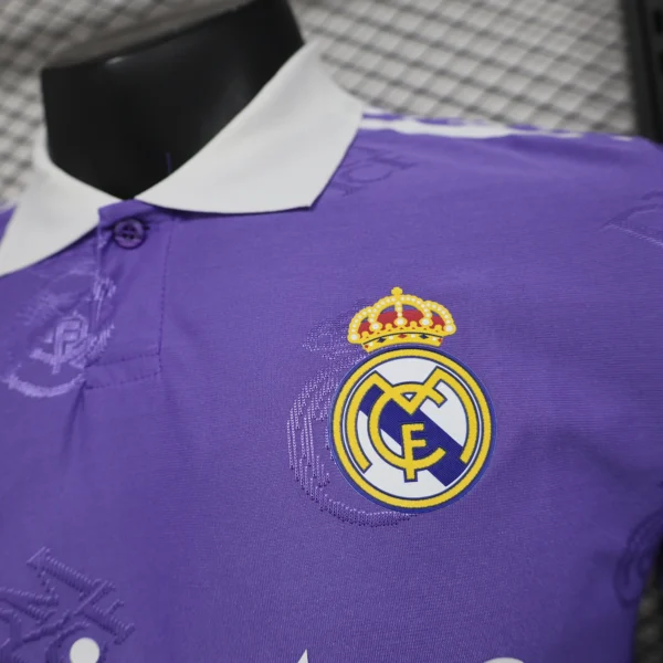 Camiseta Real Madrid 2025-2026 Morado escudo