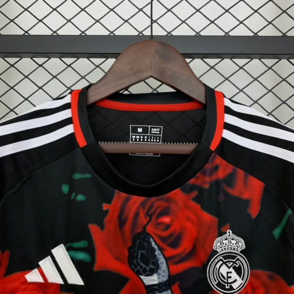 Camiseta Real Madrid 2025-2026 Serpiente cuello