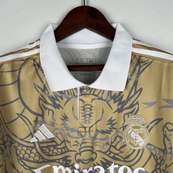 Camiseta Real Madrid Dorado 2023-2024 cuello