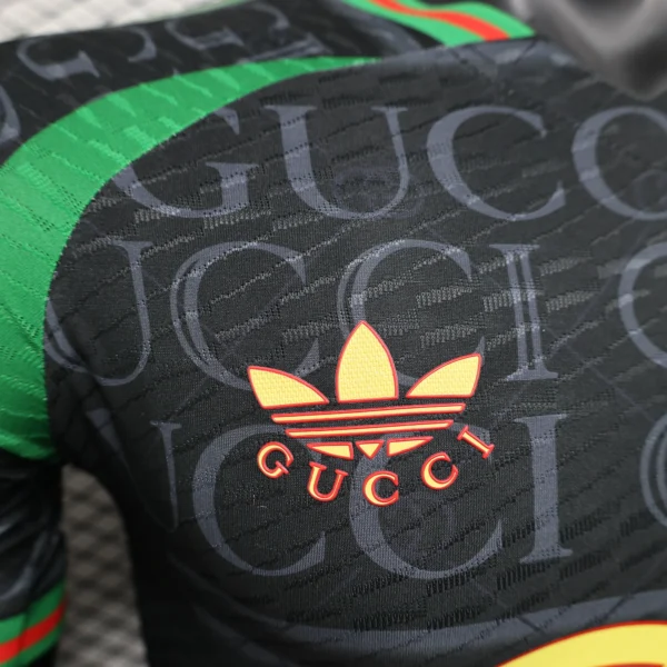 Camiseta Real Madrid Gucci 2024-2025 logo
