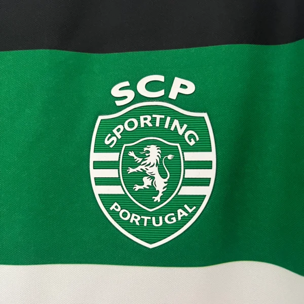Camiseta Sporting Lisboa 2024-2025 Gyokeres escudo
