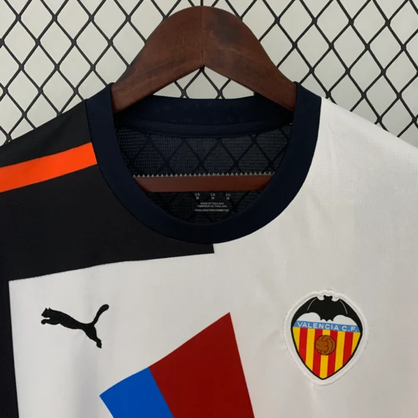 Camiseta Valencia CF 2024-2025 collage cuello