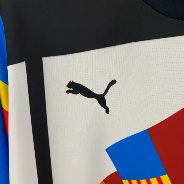 Camiseta Valencia CF 2024-2025 collage logo