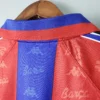 Camiseta retro FC Barcelona 1996-1997 Ronaldo cuello anterior
