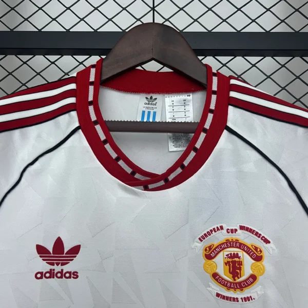 Camiseta retro Manchester United 1991 Blanca cuello