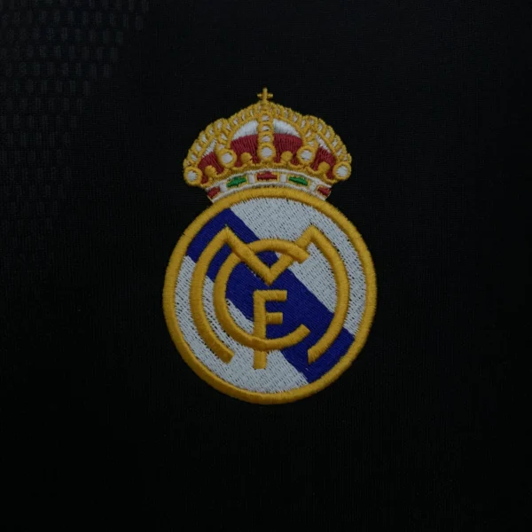 Camiseta retro Real Madrid 2001-2002 Negro escudo