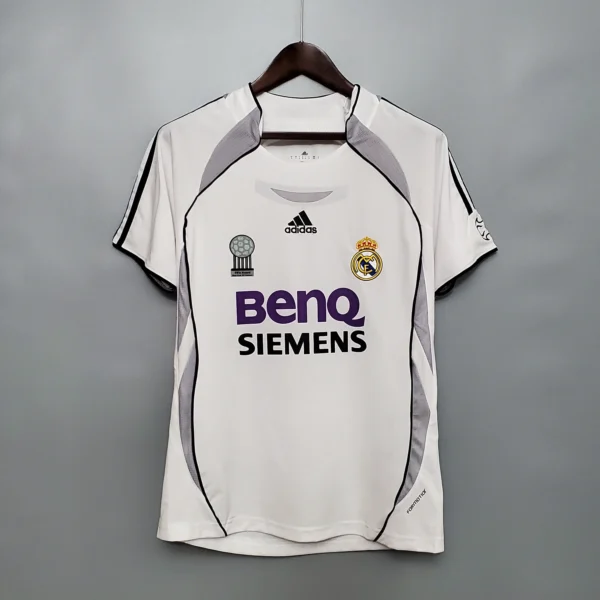 Camiseta retro Real Madrid 2006-2007 Benq