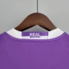 Camiseta retro Real Madrid 2016-2017 Morado cuello anterior