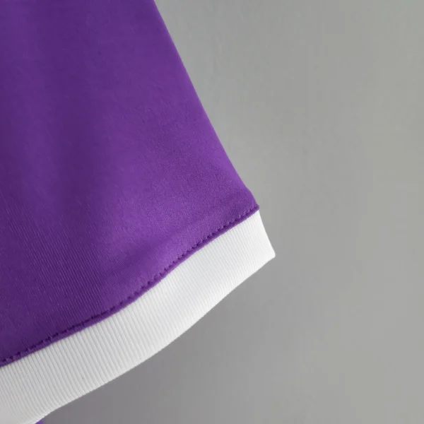 Camiseta retro Real Madrid 2016-2017 Morado manga-1