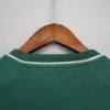 Camiseta retro Real Madrid Verde 2012-2013 cuello anterior