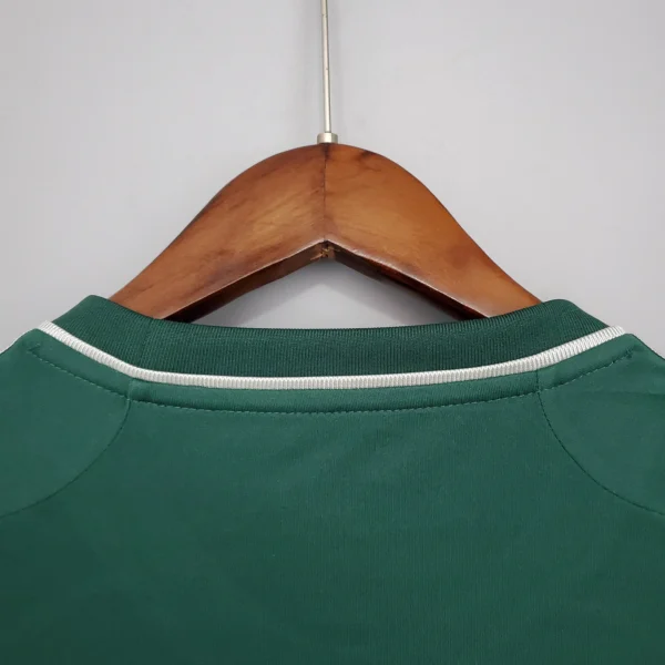 Camiseta retro Real Madrid Verde 2012-2013 cuello anterior