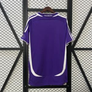 Camiseta retro Real Madrid morado 2006-2007 dorsal