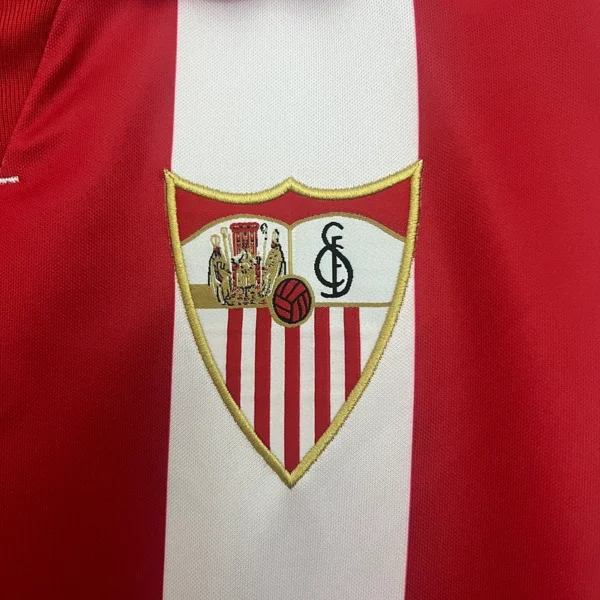 Camiseta retro Sevilla 2015-2016 roja escudo
