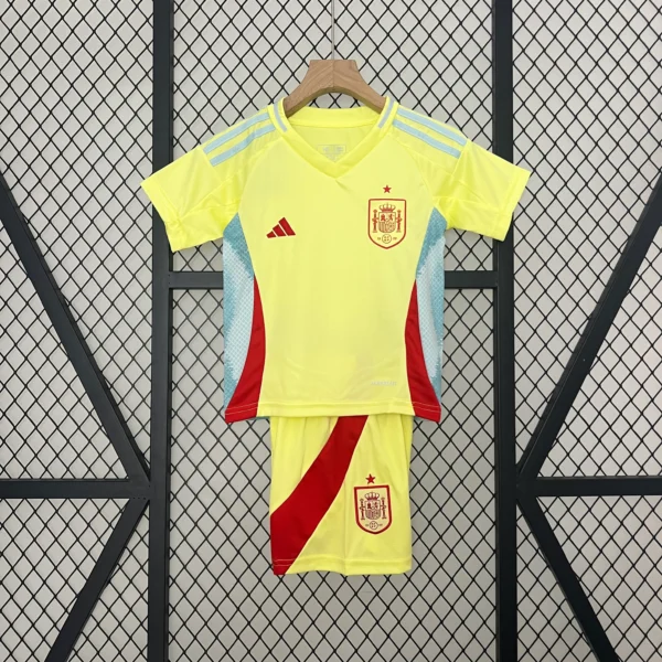 Conjunto España niño 2024 amarillo