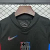 Conjunto niño FC Barcelona x Travis Scott 2024-2025 Negro cuello