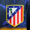 Nueva camiseta Atlético Madrid Wonder Woman 2025-2026 escudo