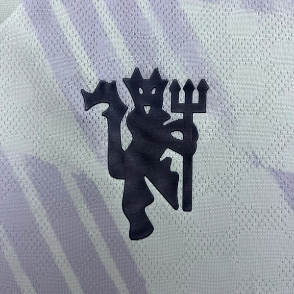 Nueva camiseta Manchester United 2025-2026 Blanco escudo