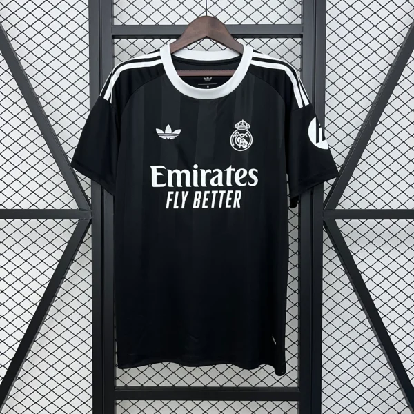 Nueva camiseta Real Madrid 2025-2026 Negro
