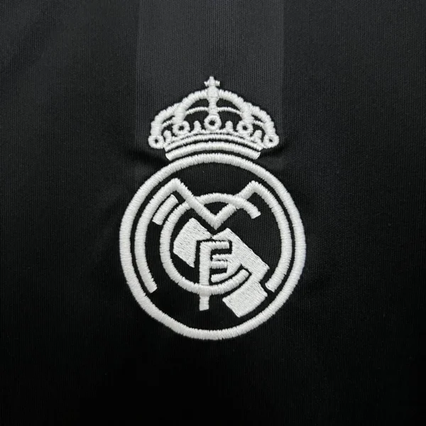 Nueva camiseta Real Madrid 2025-2026 Negro escudo